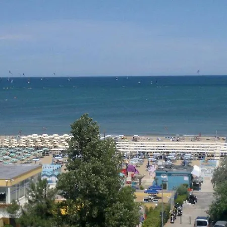 Napoleon Hotel 2*
