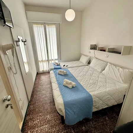 Napoleon Hotel 2*