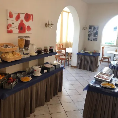 Napoleon 2* Riccione